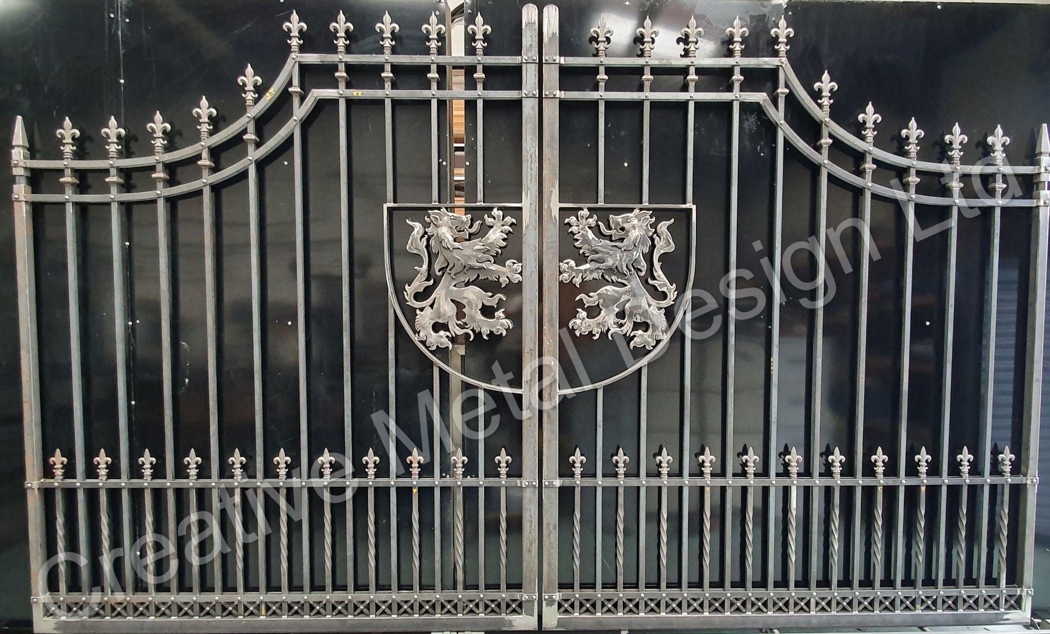 Manor House electric gates — made to measure, installed in Sussex